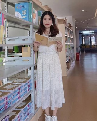 谭娜娜